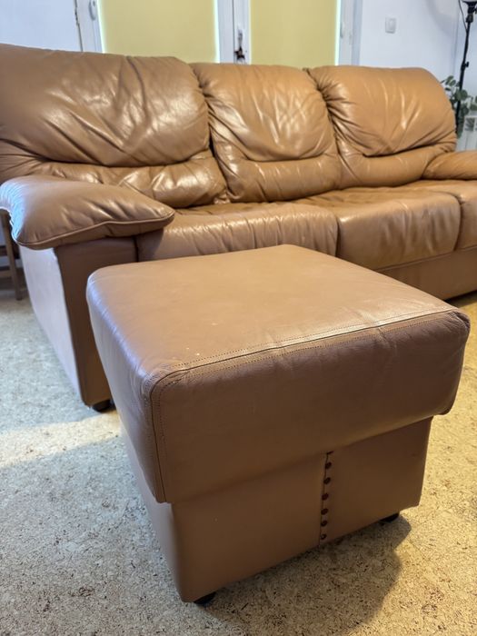 Италиански диван от естествена кожа (с табуретка) НАМАЛЕНА ЦЕНА!