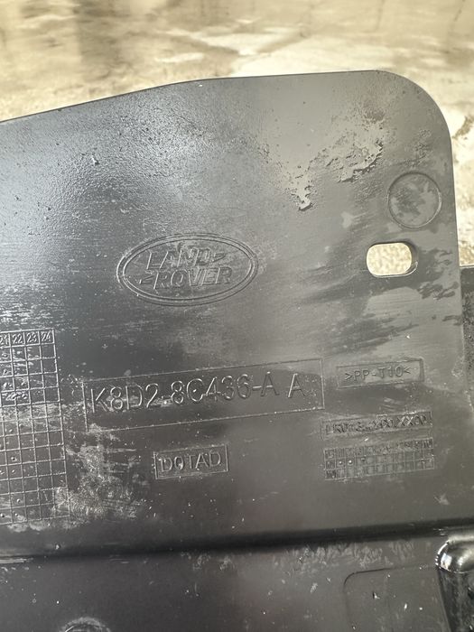 Land Rover Evogue 2018 - предна решетка