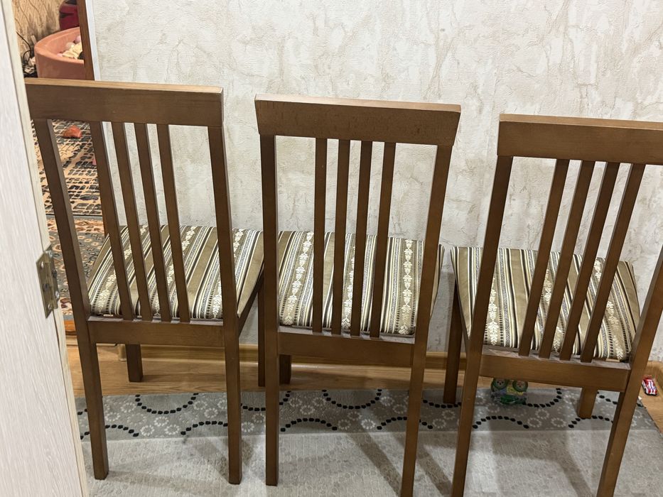 Продам 3 стула