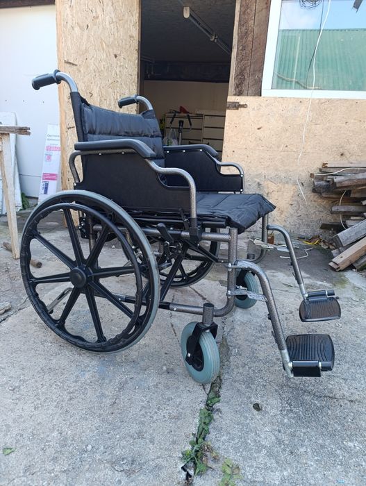 Инвалидная коляска