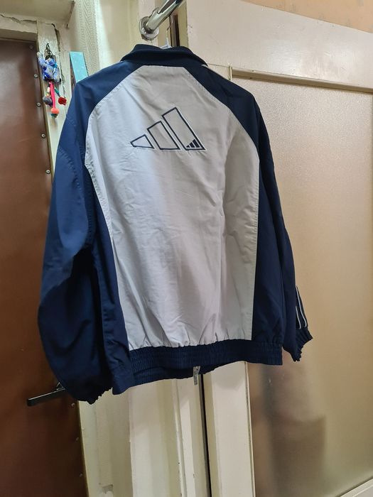 Ветровка спортивная