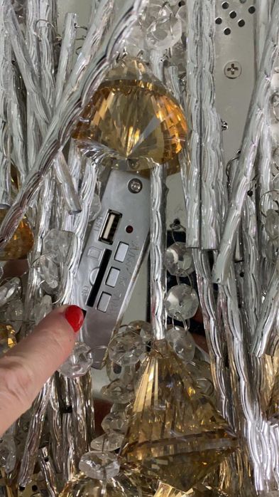 Продам люстру состояние отличное