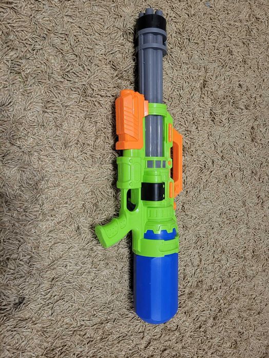 водяной автомат (игрушка)