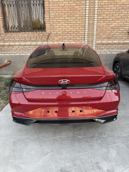 Hyundai Elantra 2021