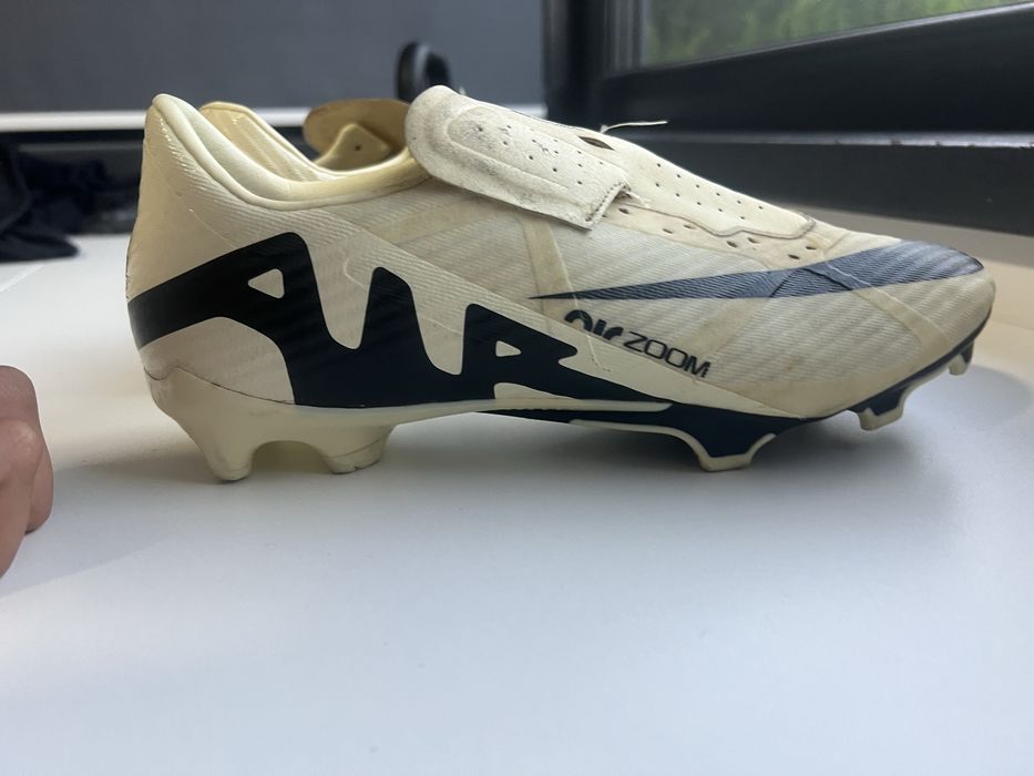 Ghetete de fotbal mercurial fara sireturi