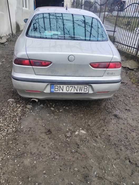 Alfa Romeo  masina merge bine