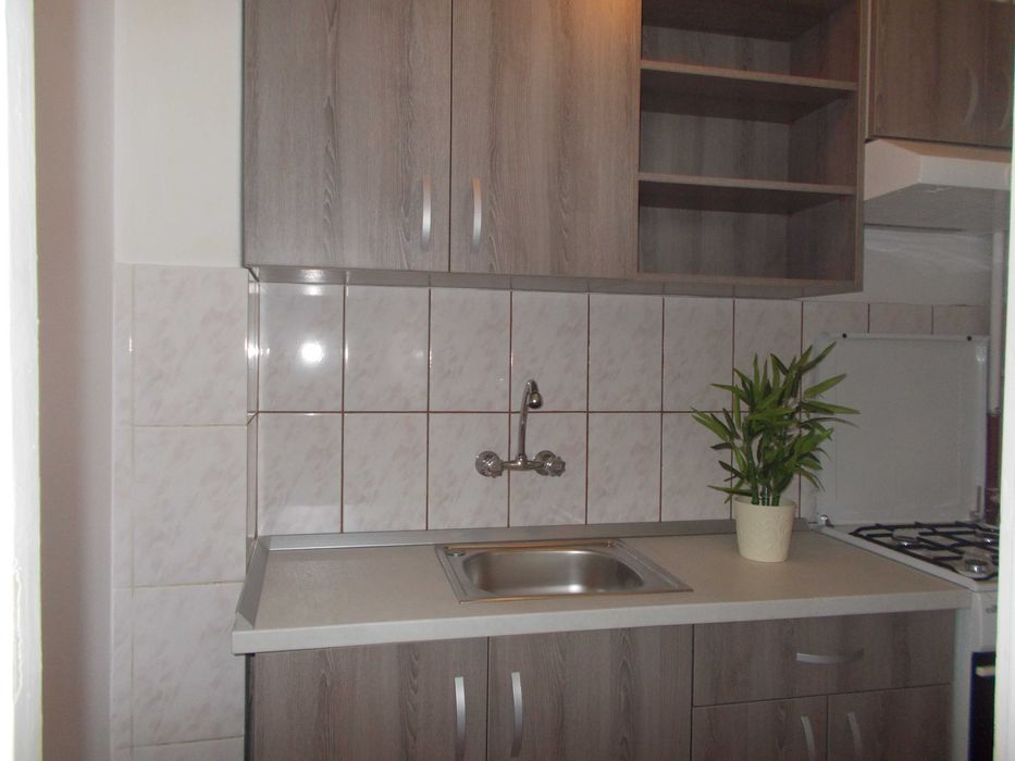 Dau in chirie garsoniera la Dacia