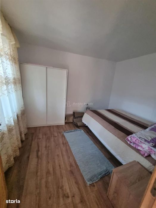 Casa-vila si teren in Nanov