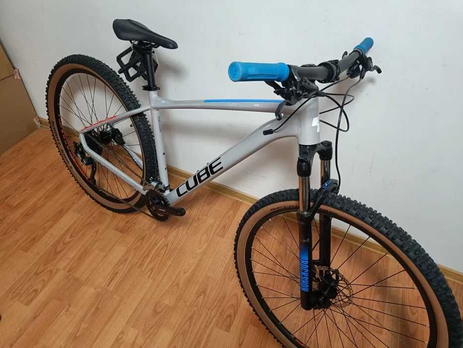Vand bicicleta MTB CUBE AIM 29
