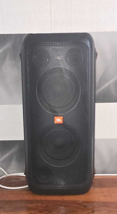JBL PARTY BOX 300 - Като нова