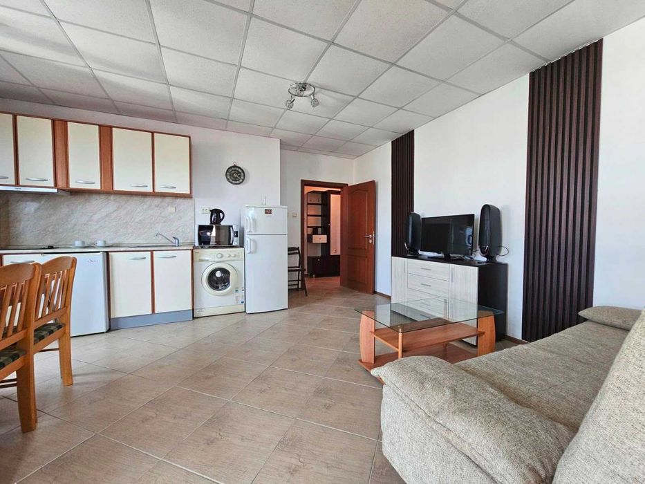 Продава се Тристаен апартамент в к.к. Слънчев бряг - 77 кв.м за 586 €/кв.м - Снимка #19