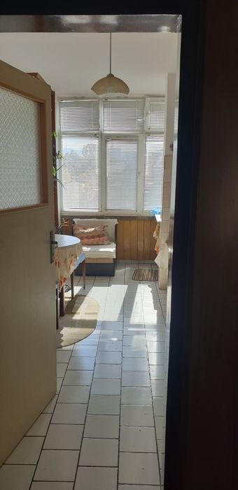 Дава се под наем Двустаен апартамент в Пазарджик, Център - 65 кв.м за 204 € - Снимка #3