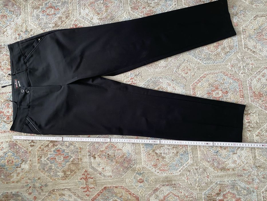 Брюки черные 42-44 р
