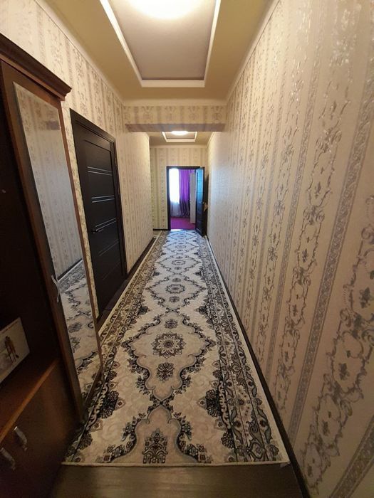 Frunzida Uy tayyor remontli hamma sharoitga ega ijaraga beriladi