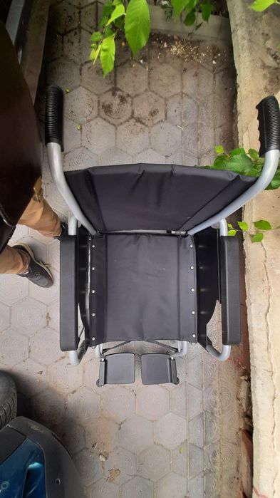 Scaun rulant persoane cu dizabilități