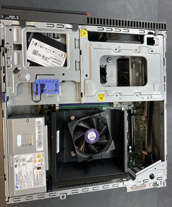 Lenovo ThinkCentre M900 SFF I5-6500 8GB DDR4 256GB SSD