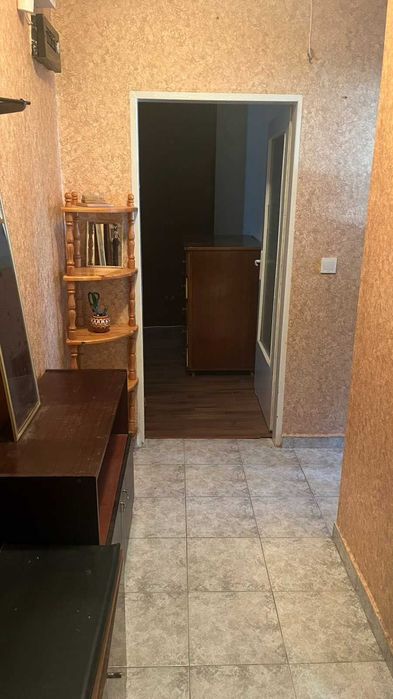 Дава се под наем Двустаен апартамент в Враца, Дъбника - 65 кв.м за 204 € - Снимка #5