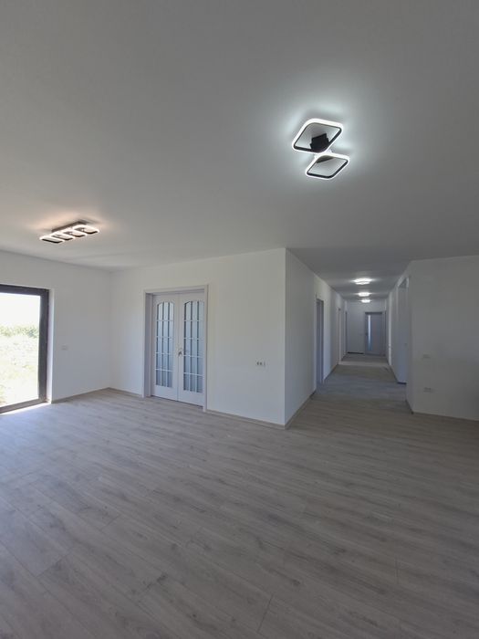 Casa de vânzare comuna Putineiu jud.Giurgiu