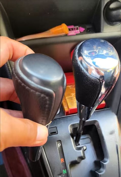 Продам ручки АКПП подходит почти на все Toyota