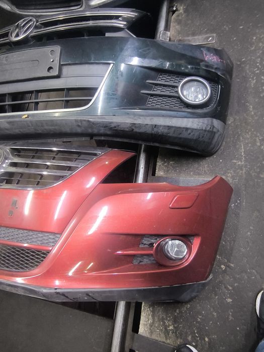 Передний бампер Tiguan