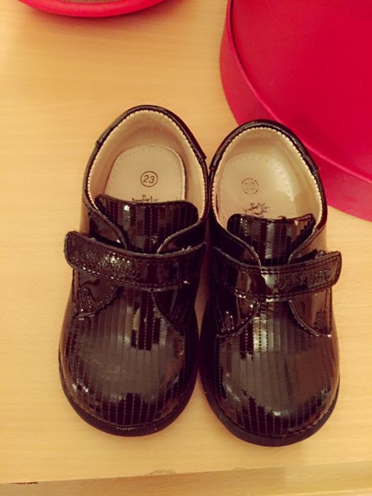 Детские лакированные туфельки