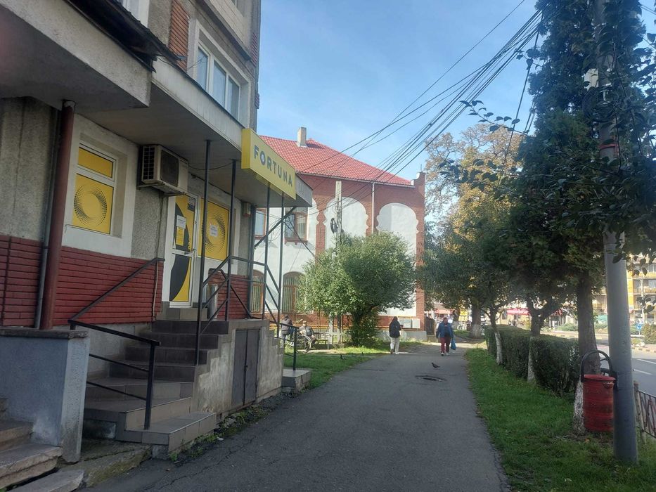 Spatiu de inchiriat zona Big, trafic intens, parter