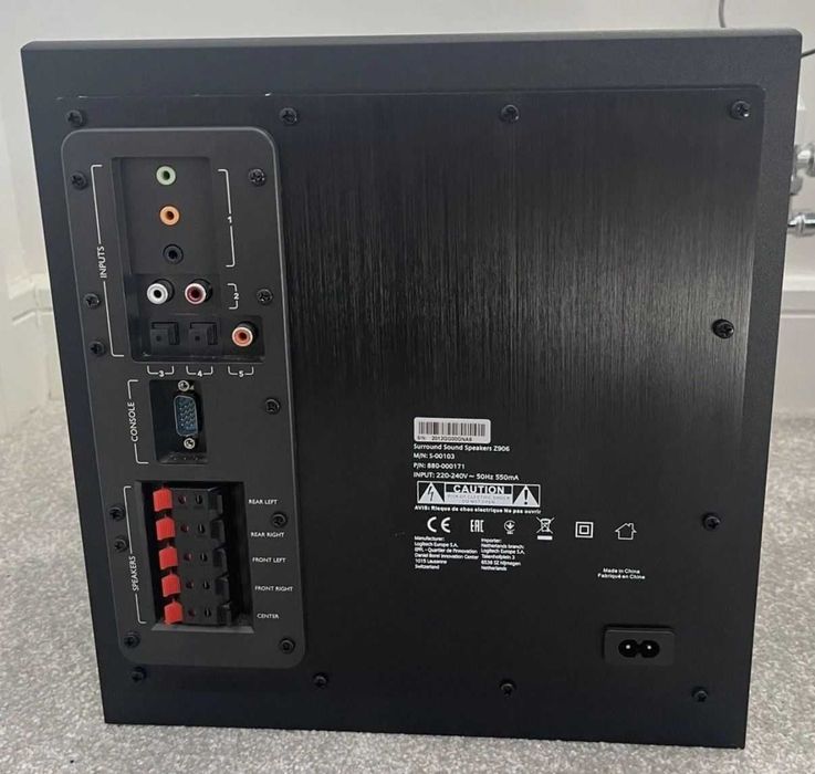 Subwoofer Logitech z906