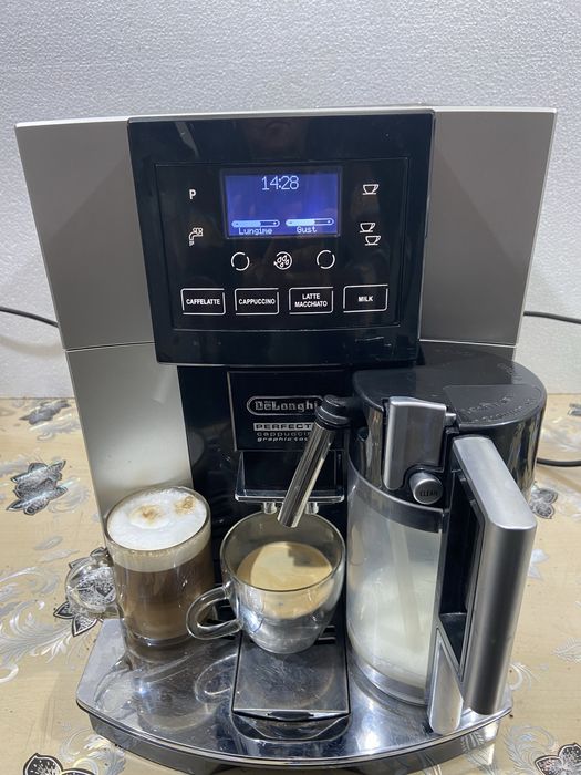 Espresor cafea Delonghi perfecta graphic  touch