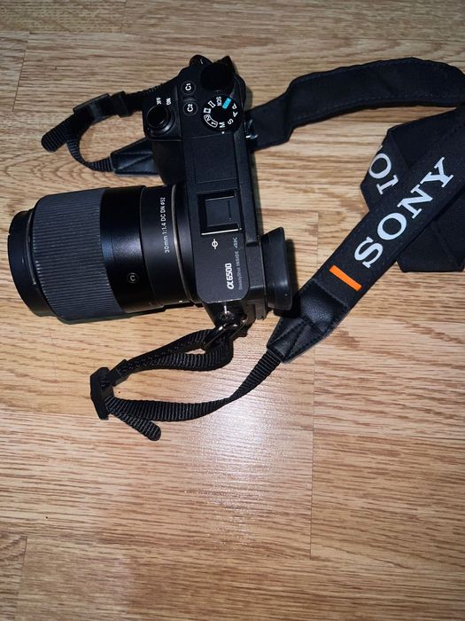 Sony a6500 объектив sigma 30mm 1.4