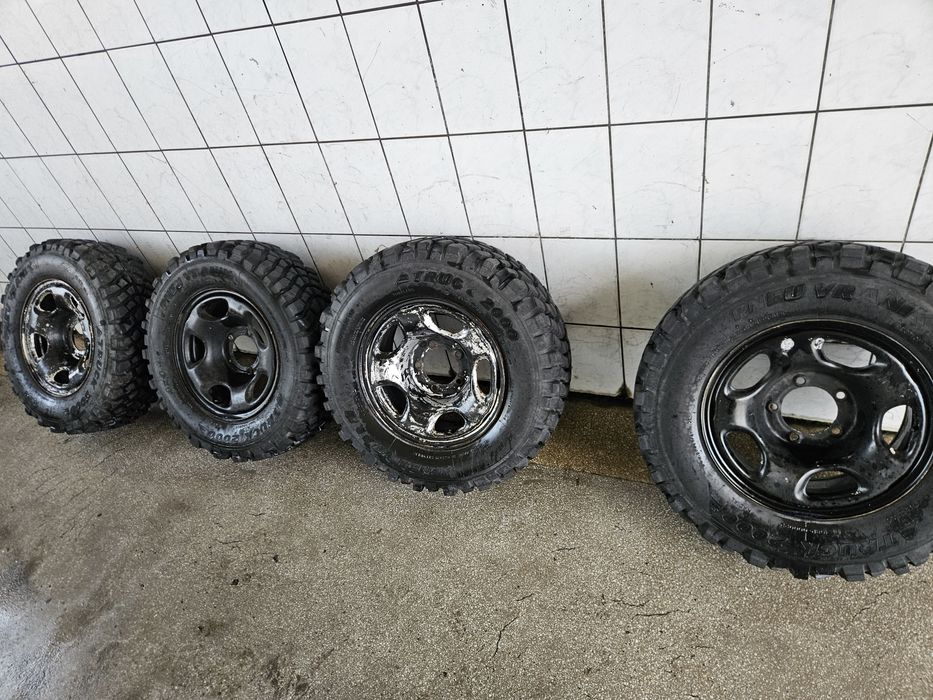 Roți R16 suzuki grand vitara 5x139.7 jante echip cu anvelope 235/70R16