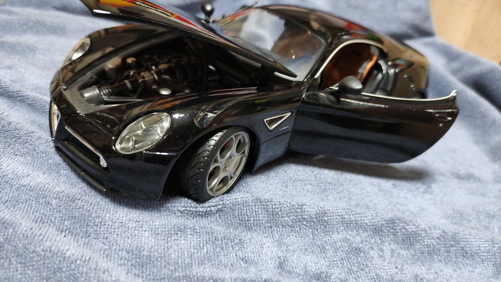 Модели авто в масштабе 1:18