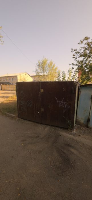 Продам  гараж бетонный