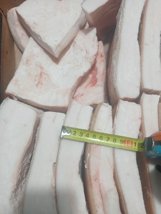 Сало свежее, домашнее.