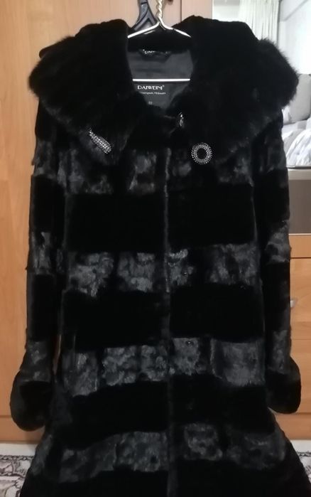 Зимняя длинная шуба