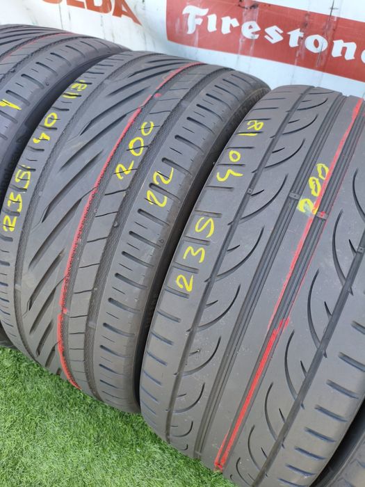 235 40 18 2x Uniroyal 2x Hankook