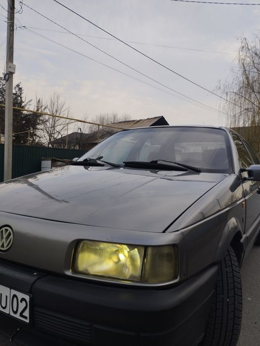 Пассат б3 в хорошем состояние