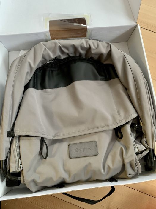 КоличкаCybex priam и стол Cybex cloud Z I-size