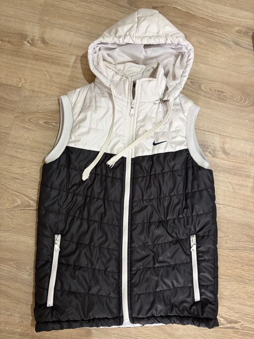 Елек грейка Nike размер M