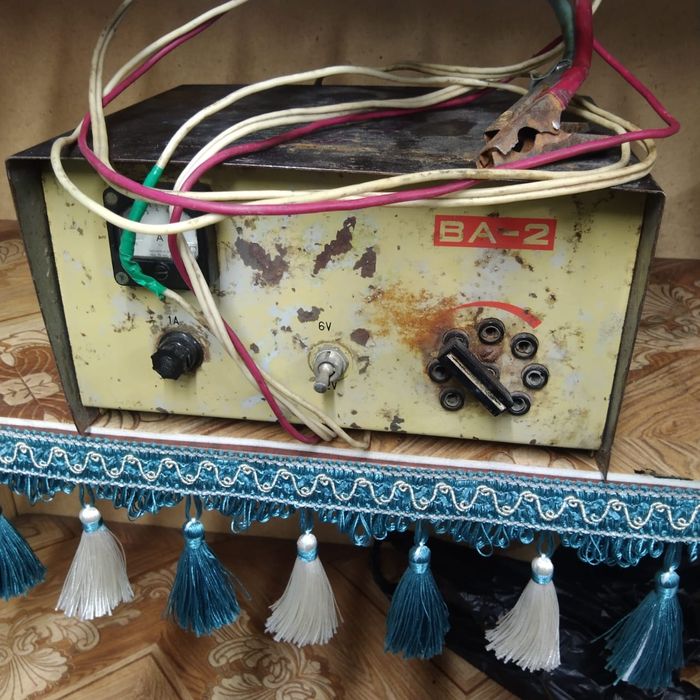 Продам двигатель и зарядное устройство