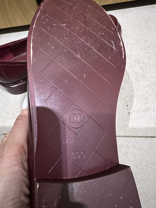Бордо обувки Chanel