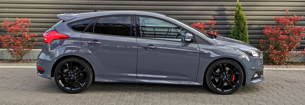 Ford Focus ST - An 2016 - Benzină 2.0--cp 250