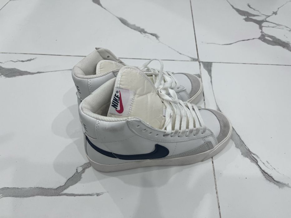 Продаем красовкий хорошие качества!