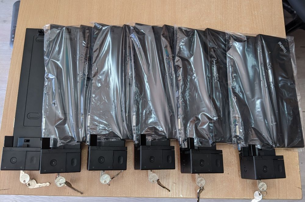Докинг станция Lenovo ThinkPad Ultra Dock 40A1 / 40A2 + Гаранция