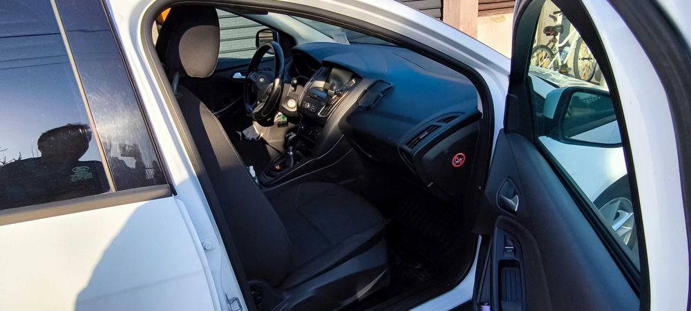 Ford Focus 2016 | 1.5 TDCi (120 CP) | Euro 6 | Alb | Întreținut