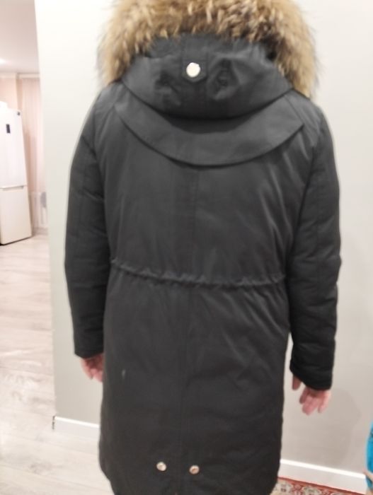 Парка зимняя женская