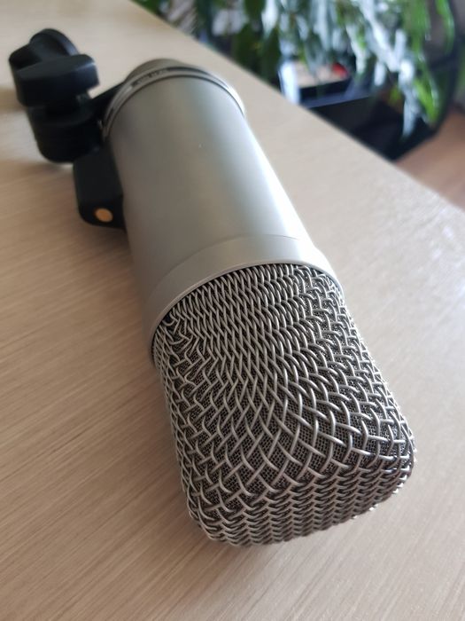 RODE ROADCASTER Микрофон студийный