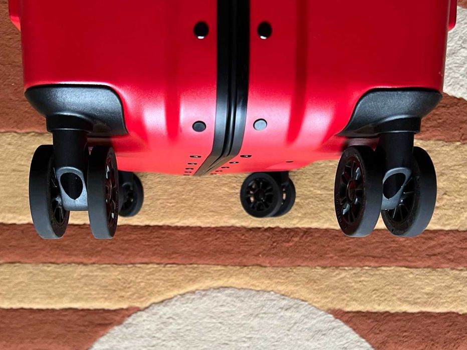 Troler Eastpack, 63 L, Nou