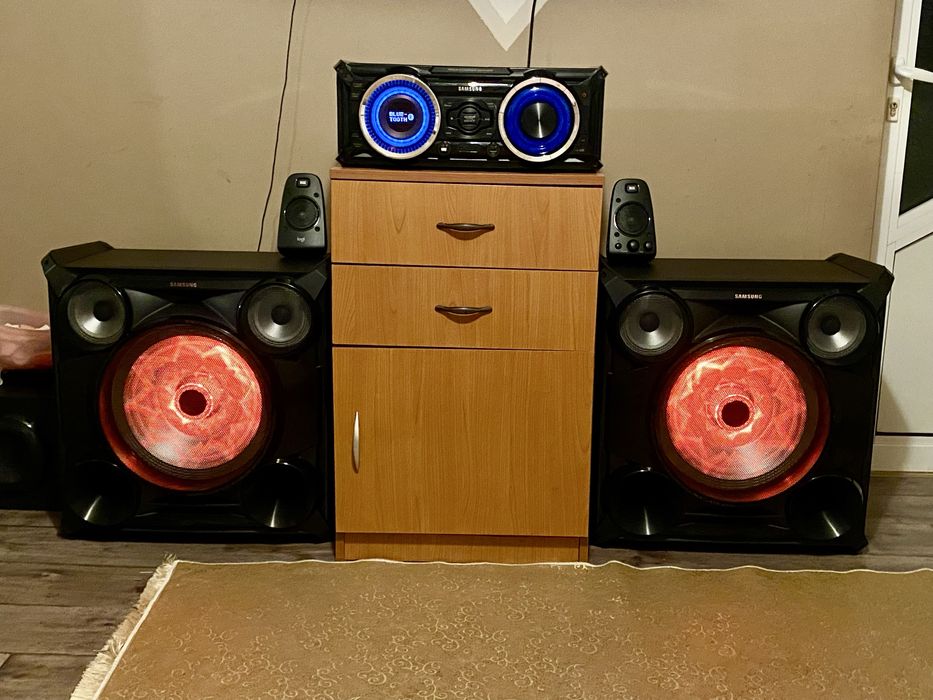 Уредба Samsung GIGA 8000