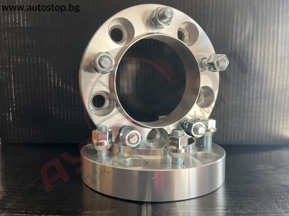 5x139.7 Дистанционни фланци 30mm Vitara Lada Niva