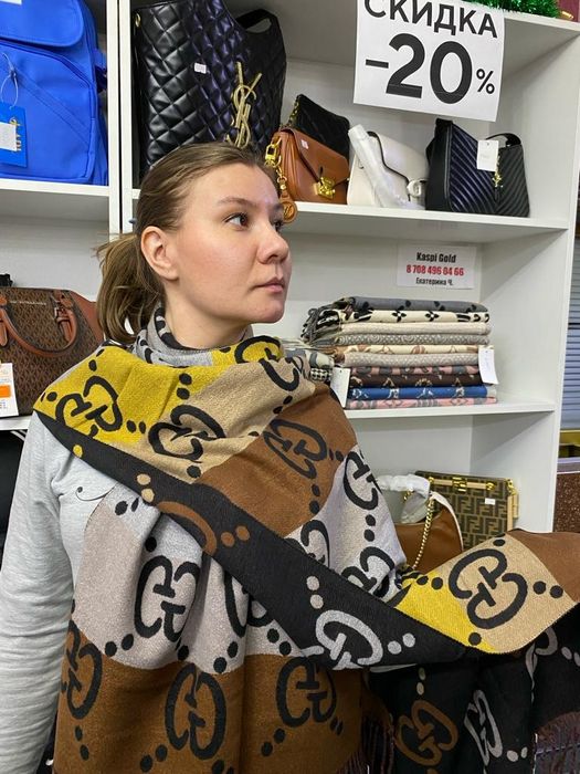 Продам Кашемировые палантины